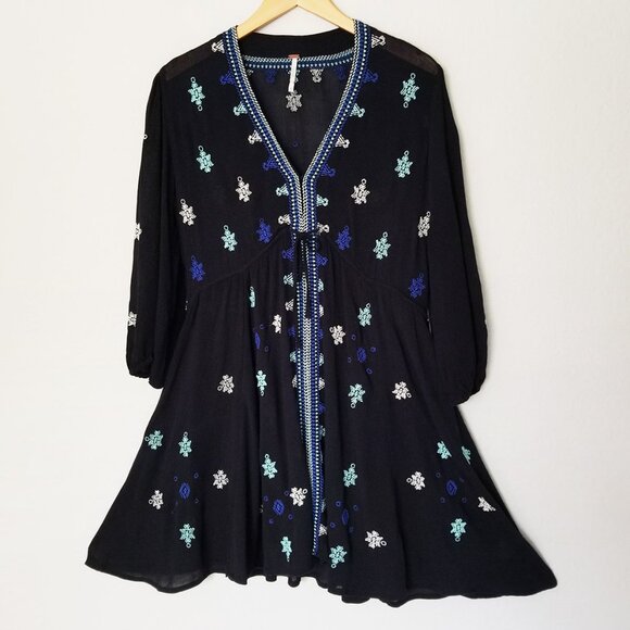 FREE PEOPLE Star Gazer Embroidered Boho Mini Dress Coverup Black XS Tunic $128 - Picture 5 of 16